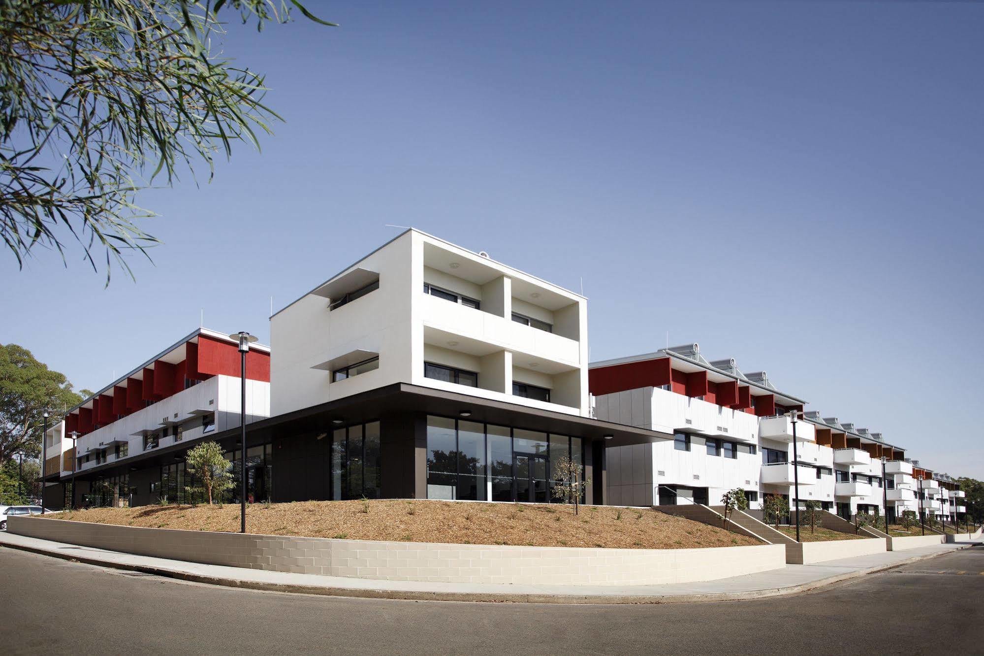Western Sydney University Village - Parramatta Rosehill ภายนอก รูปภาพ
